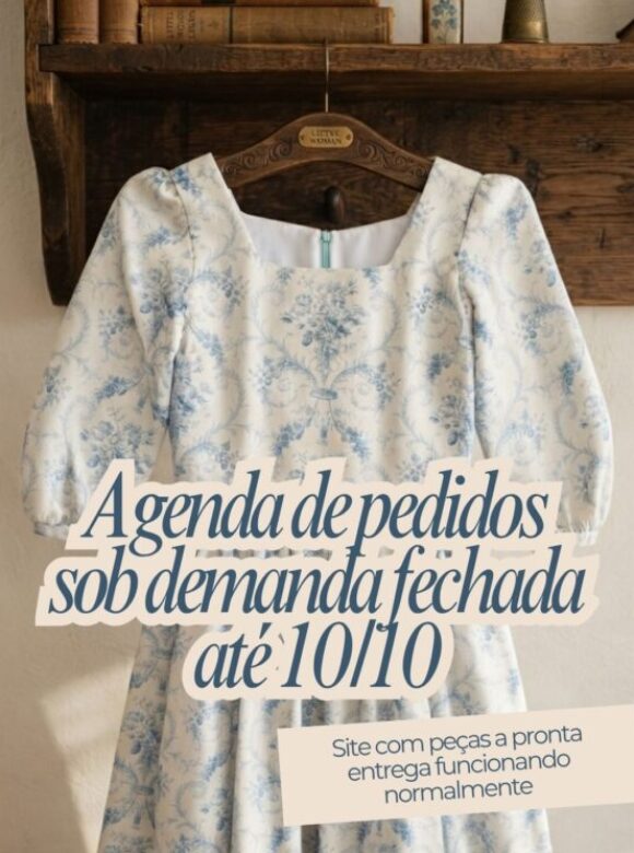 Azul e Branco Moderno Estilo de Vida Instagram Post